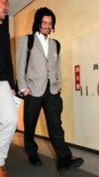 笑顔で帰国した国母和宏=成田空港(撮影・棚橋慶太)