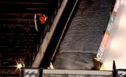 優勝したMark McMorrisら上位3名らのライディングムービー/Air & Style Innsbruck 2011