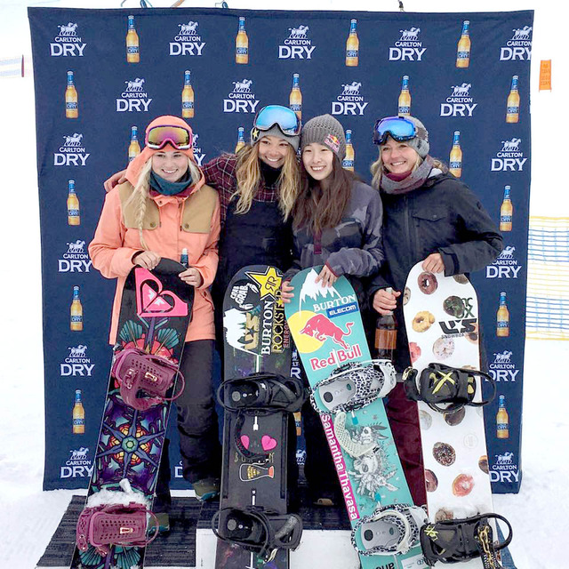 women_podium