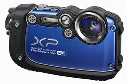 富士フイルム、デジタルカメラ「FinePix XP200」