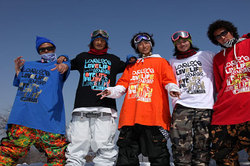 SCLOVER PROJECT LOVELIFE TEE