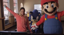 Wii U - Snowboarder Jamie Anderson Plays Mario & Sonic at the Sochi 2014 Olympic Winter Games