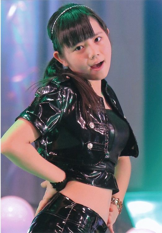 田辺奈菜美 (25)