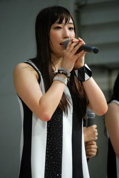 20130828-230-560x600