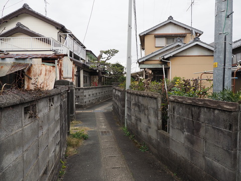 EM1S6443