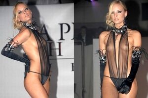 ◆【画像】ファッションショーでおっぱい乳首丸出しでエロくなってる「これただのストリップじゃねえか」「パンチラどころかヌードだろ」 変態の宴Ⅱ