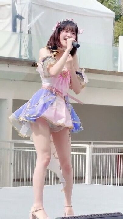 ◆このアイドル、さすがにスカート短すぎるんじゃないか? 変態の宴Ⅱ