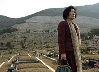 jun-ho_mother_cemetary