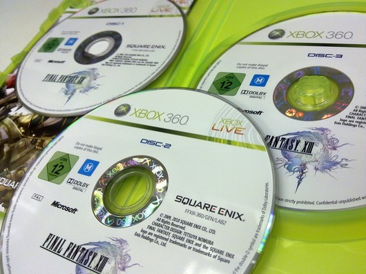 ff13-xbox360-3disc-pic01