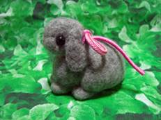 image004