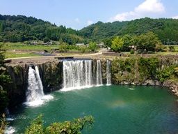 あさこちゃん11原尻の滝