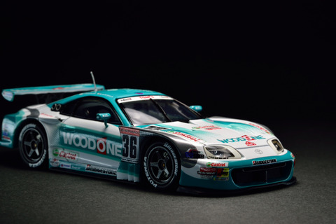 EBBRO 1/43 WOODONE TOM'S SUPRA GT 2004 : POKER FACE 4 ReLoad