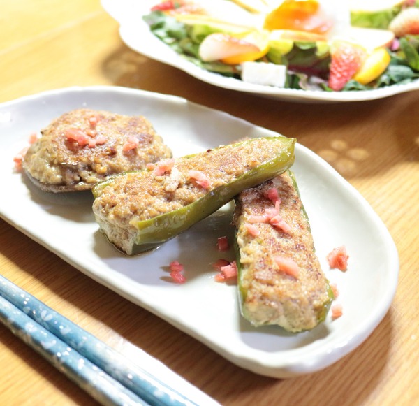 ピーマンの肉詰め・横斜俯瞰22_1600
