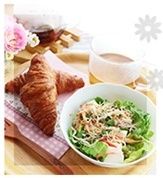 炒りじゃこがけ豆腐サラダ