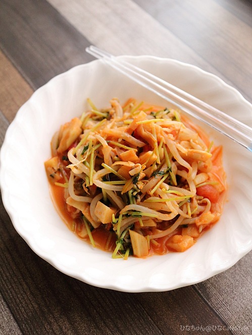 豆苗と穂先メンマのピリ辛炒め