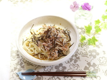 ツナと釜揚げしらすの冷やしうどん