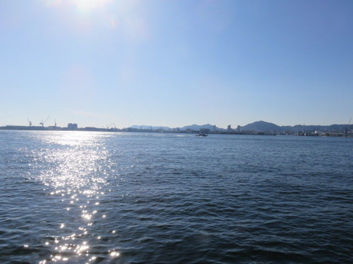沖から