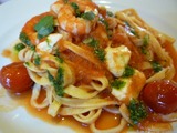 海老とフレッシュモッツァレラとバジルのトマトソースパスタセット