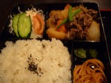 「蓮の華」の 肉じゃが定食