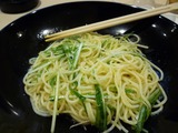 川原町「みんなのたちのみ」
