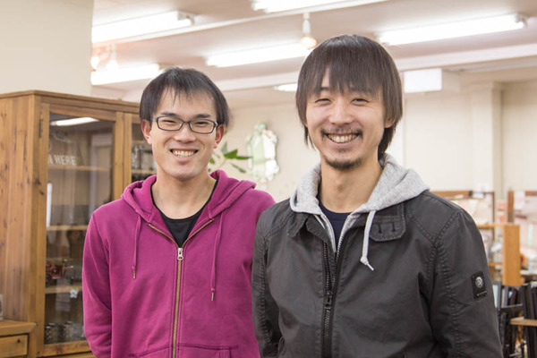 新井家具本館-16122650