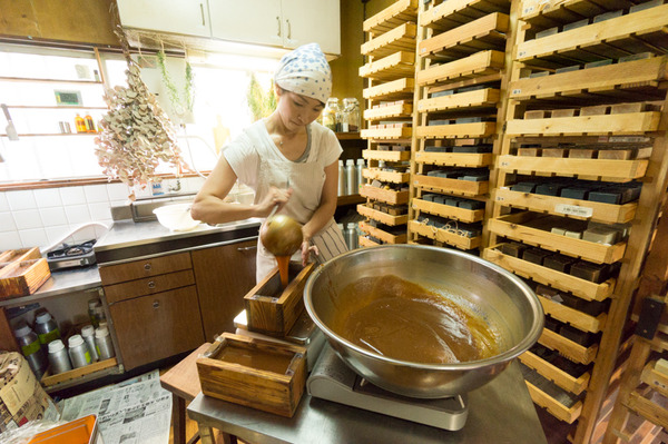 まにまっく石鹸