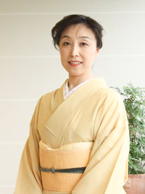和ごとサロン先生写真