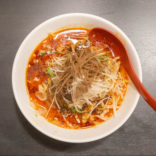 辛いラーメン-1812031