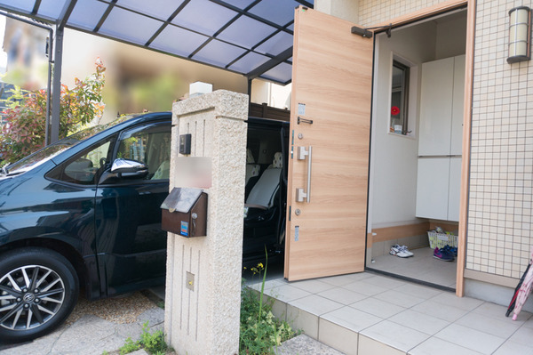 玄関ドア問題