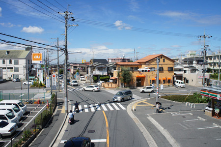 セブンイレブン長尾谷町20120821100435