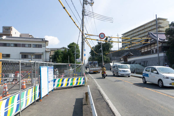 道路-18101710