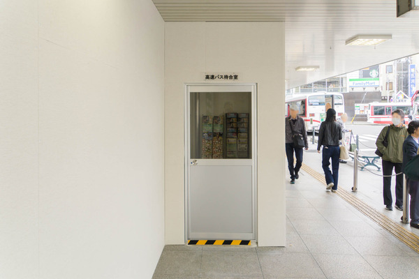 高速バス-17102413