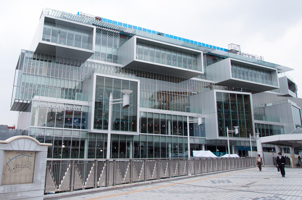 枚方市駅-11