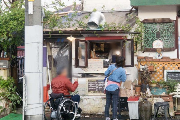 南仏小屋-19040812