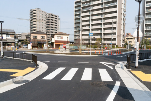 津田駅前-15031302