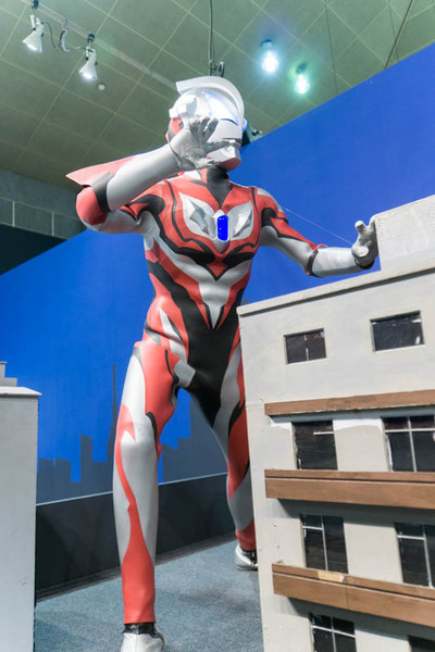 ウルトラマン-17121710
