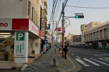 ドコモショップ枚方宮之阪130308-03