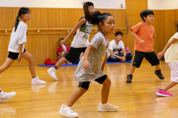 dance-18072861