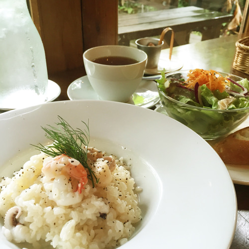 ア・ターブルランチ