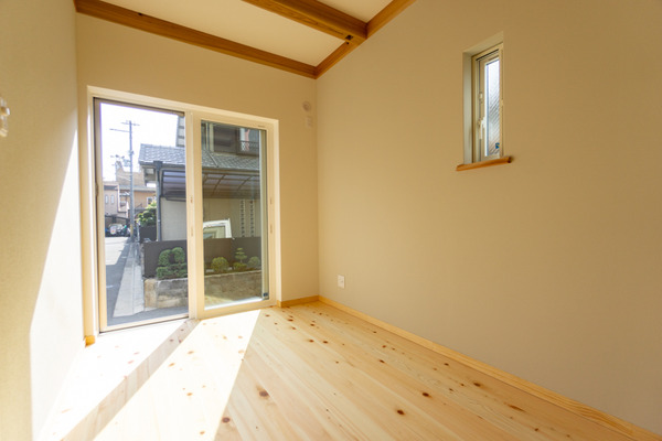 20190305_創建工房_春日_広角小-38