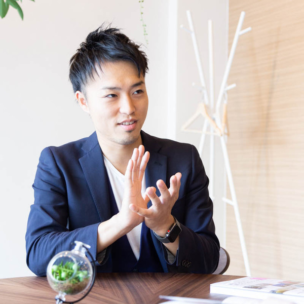 Rプラス-18103043