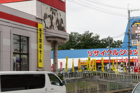 121004コナカ寝屋川東香里05