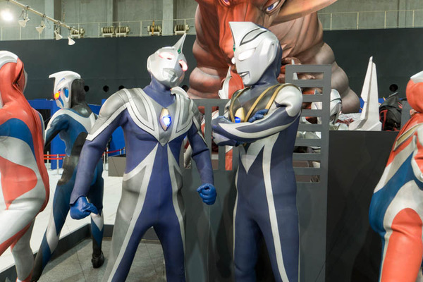 ウルトラマン-17121711