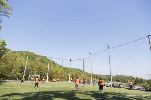 フットサル-18042941