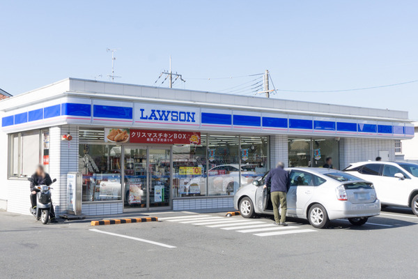 ローソン男山長沢店