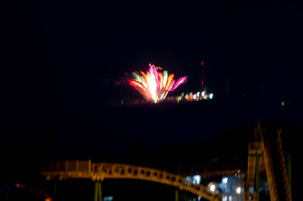 花火-1808021-2