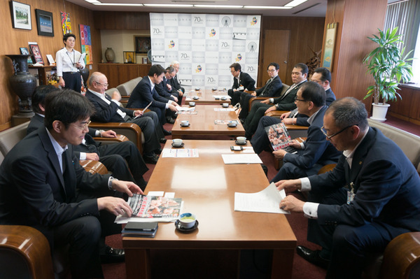 市長表敬2-12