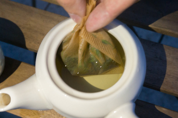 20161130雑草茶-90