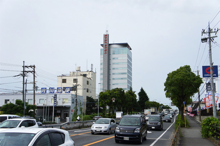 f0413a8f