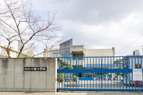 学校-15120403